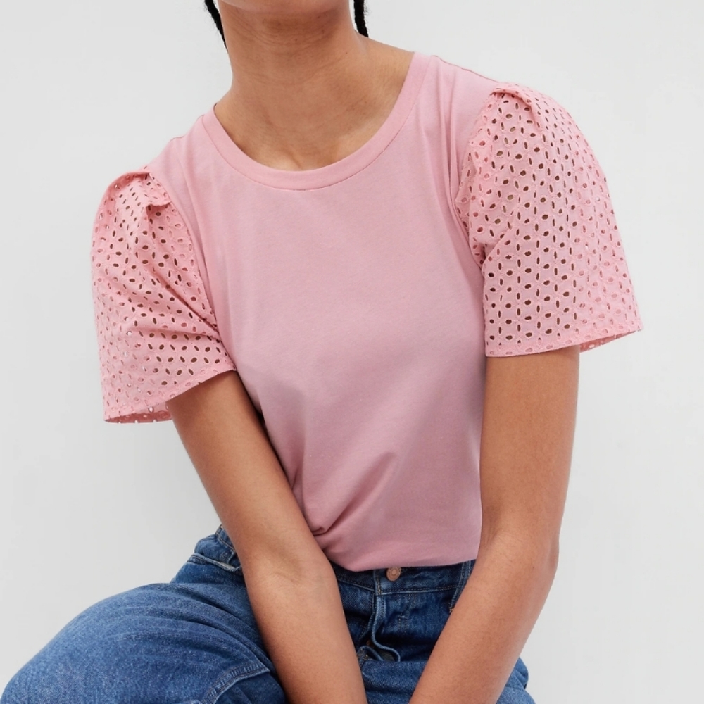 NWT | 100% Organic Cotton Vintage Eyelet Puff Sleeve T-Shirt